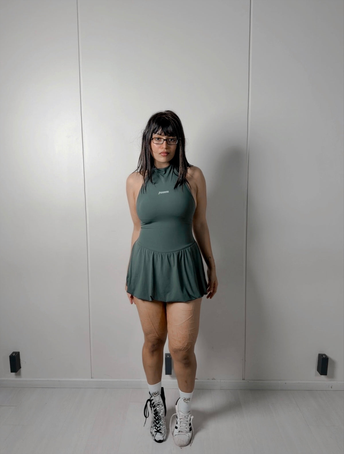 dress.