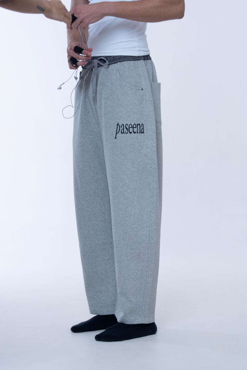 workout-split. (pants)