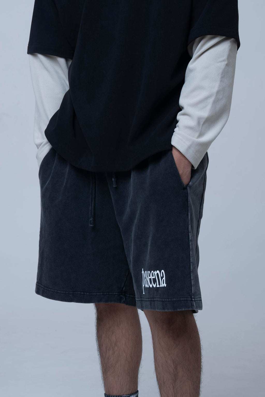 deux. (shorts)
