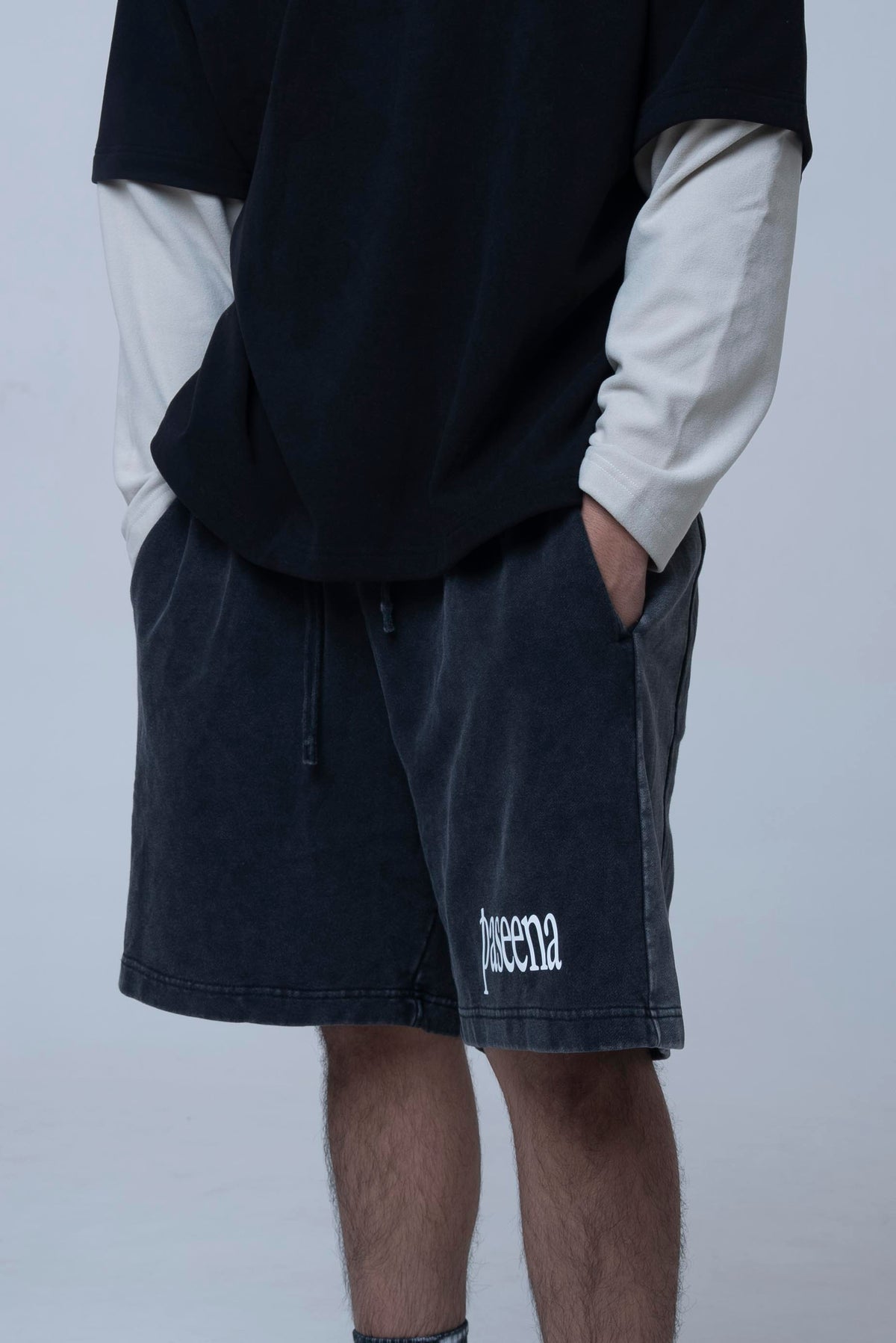 deux. (shorts)