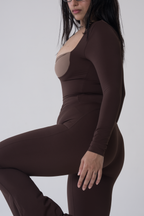 SHE. (knotted flare leggings)