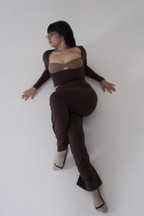 she. (set)