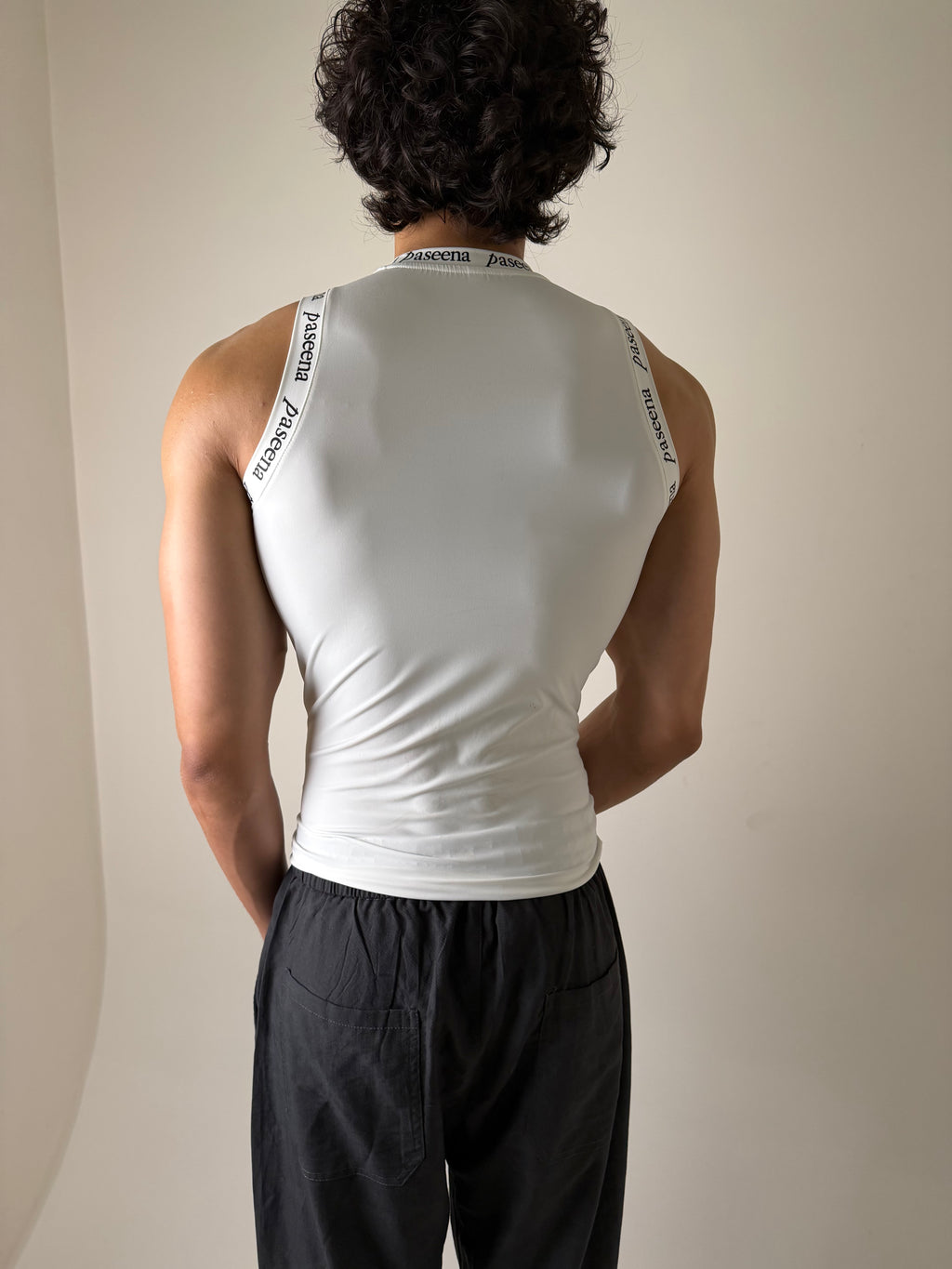 tank. (top:fit i)