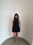 dress.