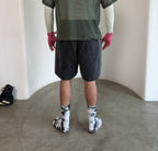 deux. (shorts)