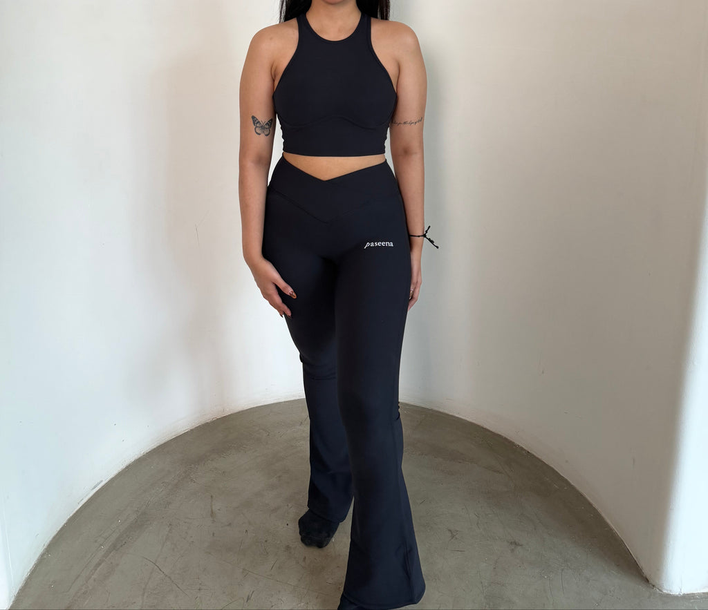 bby. (v-flare pants)