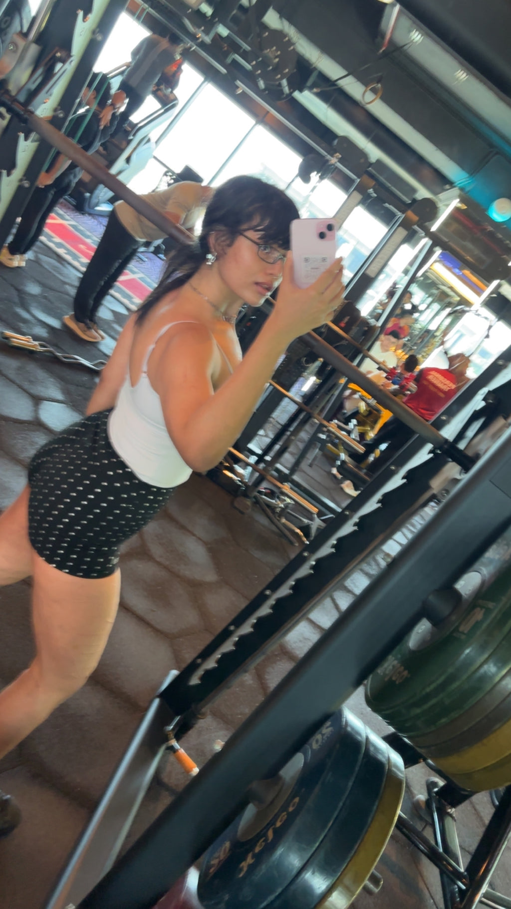 art. (shorts)