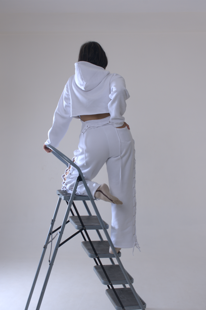 corset. (pants)