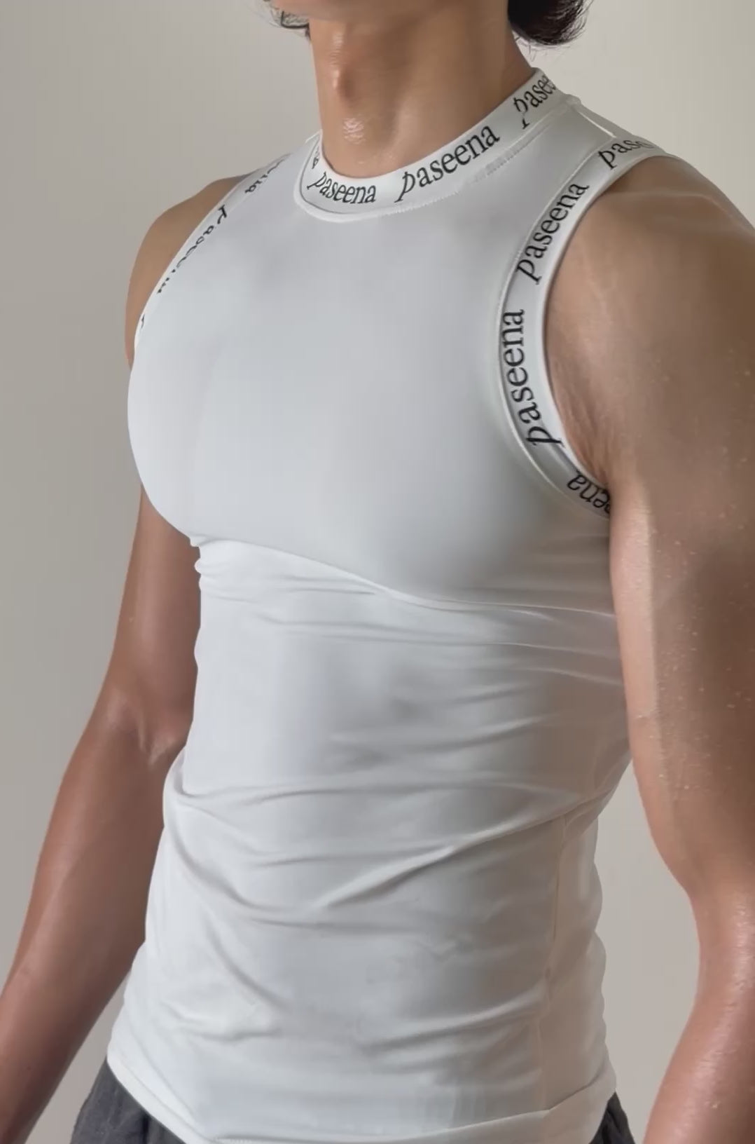 tank. (top:fit i)
